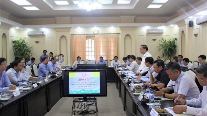 anh 4 toan canh181011